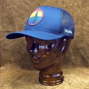 Columbia Mesh Snapback Hat